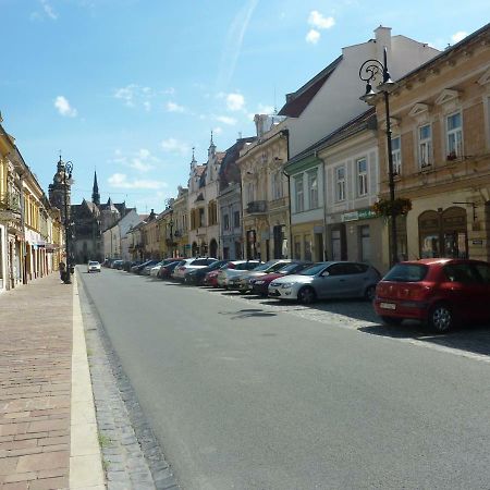 Alzbetina- Comfort Apartment 22 Košice Buitenkant foto